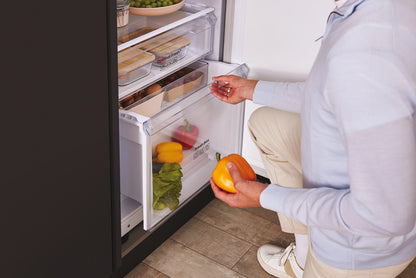 Samsung Integrated One Door Fridge, with SpaceMax™ Technology, BRR29600EWW/EU