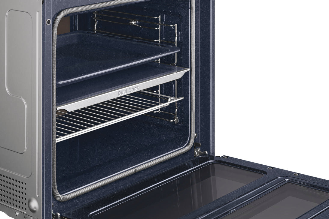 Samsung Smart Oven, with Catalytic Cleaning, Dual Cook Flex™, Series 4, NV7B43205AK/U4 - Black